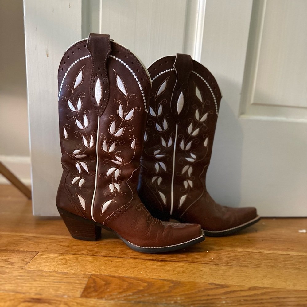 SIZE 6.5 LIKE NEW Ariat Women's Sonora Western Boot 10006310